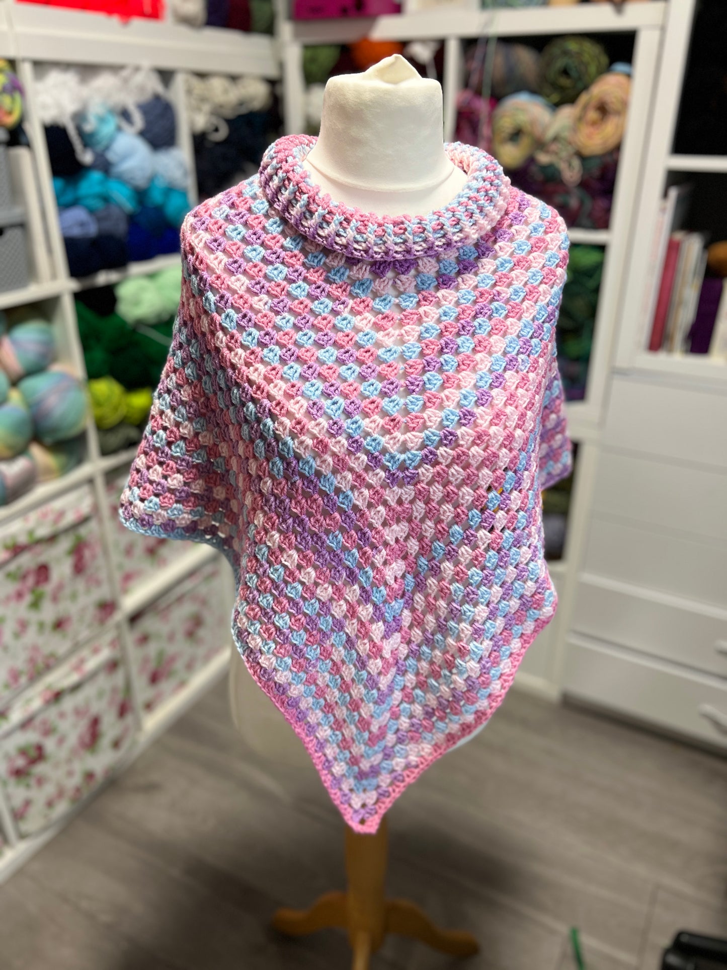 'Lily' Poncho - One Size - Carousel