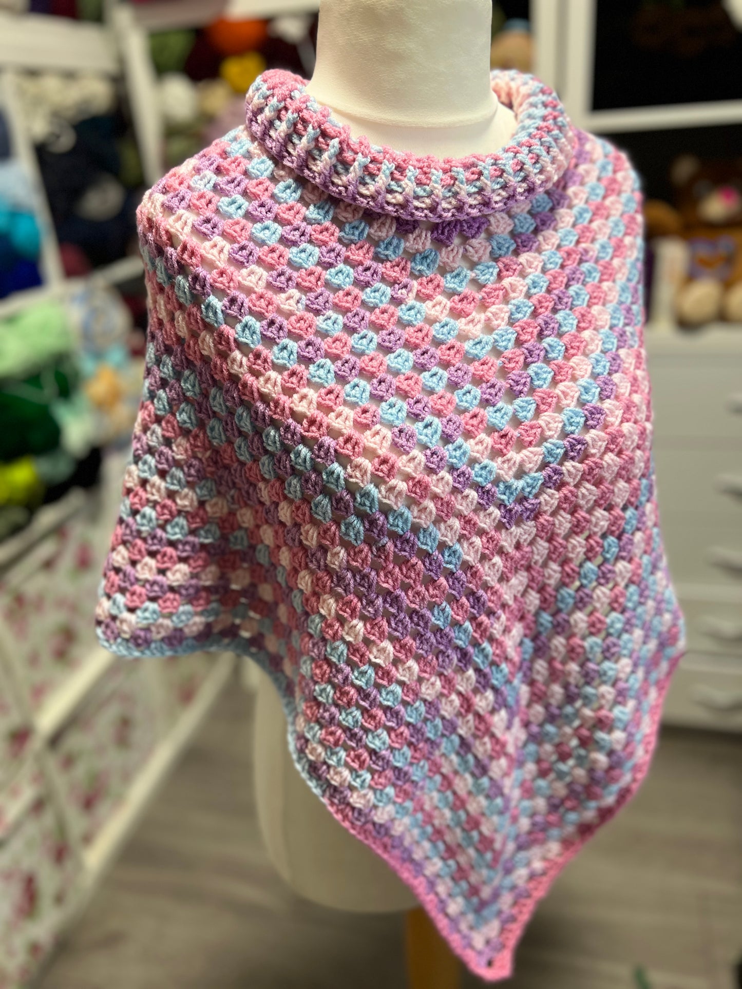 'Lily' Poncho - One Size - Carousel